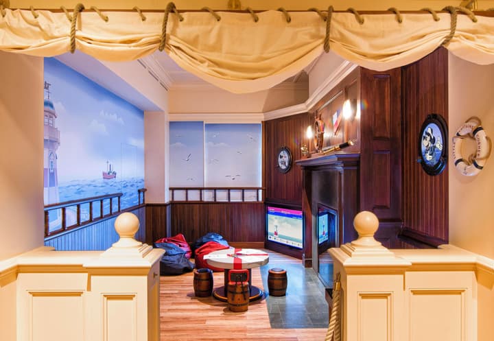 Disney Newport Bay Club