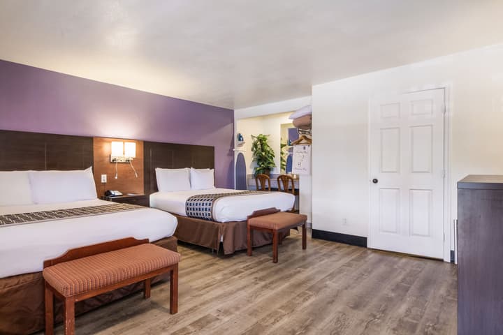 Carmel Hill Lodge