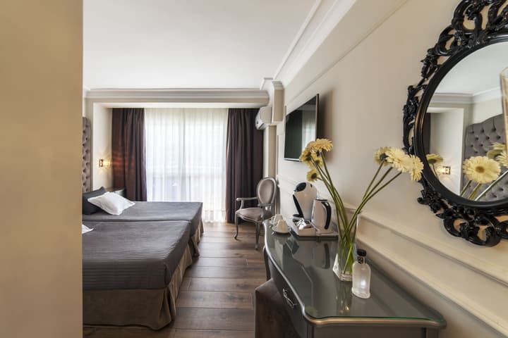 Essence Hotel Boutique