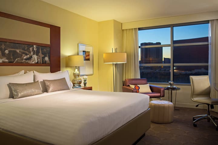 Renaissance Las Vegas Hotel