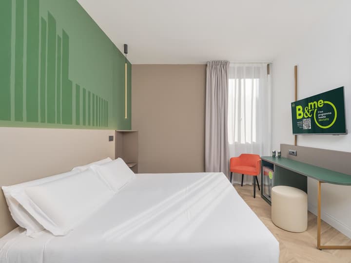 B&B HOTEL CALENZANO FIRST
