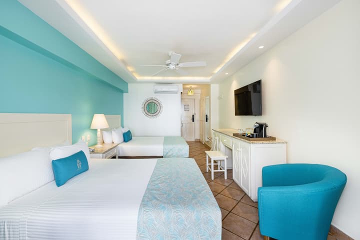 Hotel Tamarindo Diria Beach Resort