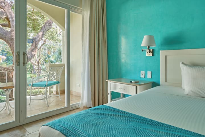 Hotel Tamarindo Diria Beach Resort