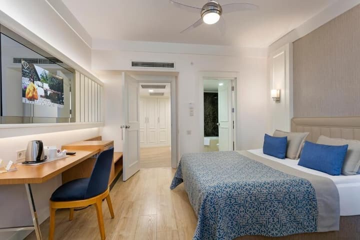 Limak Atlantis De Luxe Hotel & Resort - All Inclusive