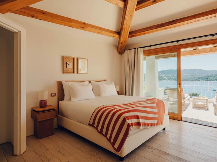 Aethos Sardinia