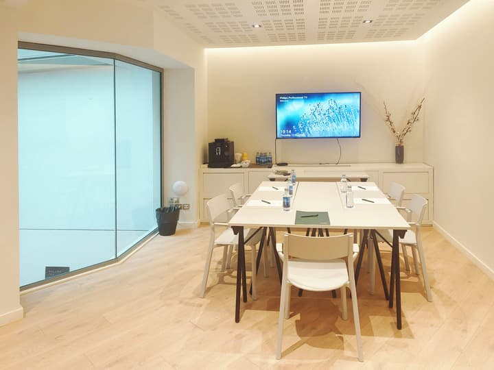 Sercotel Amister Art Hotel