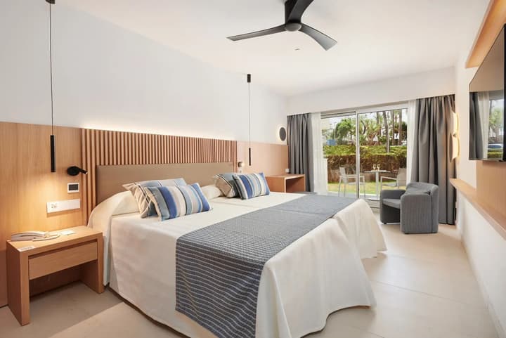 Hipotels Mediterráneo Hotel - Adults Only