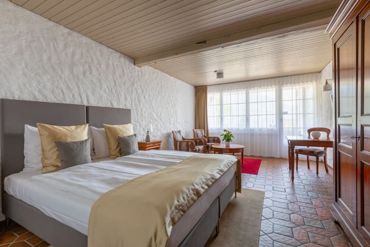 Swiss-Chalet Merlischachen - Romantik Schloss-Hotel am See