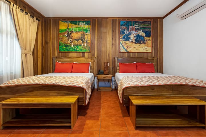 Hotel Hacienda Guachipelin