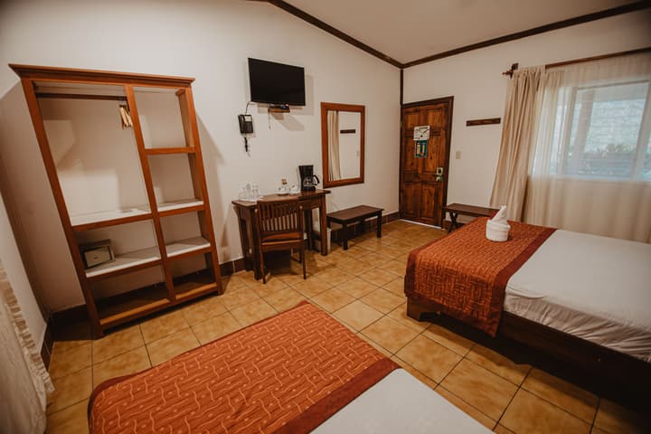 Hotel Hacienda Guachipelin