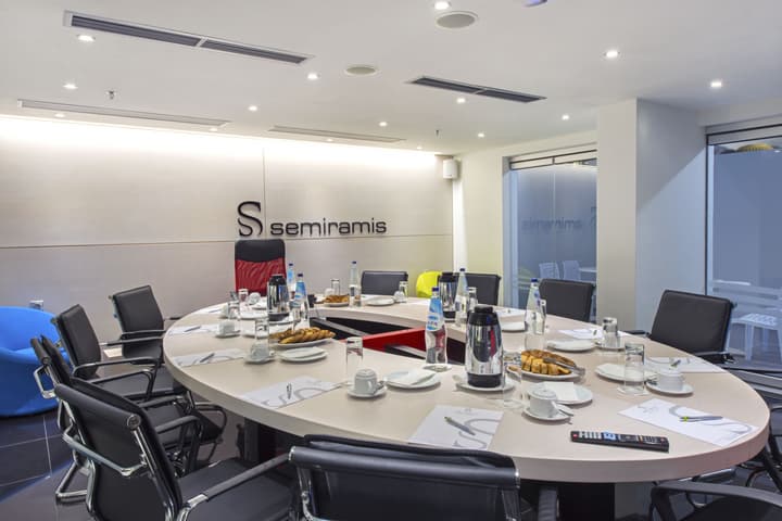 Semiramis City Hotel