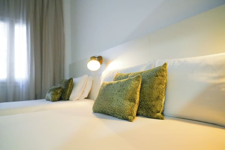 htop BCN City Hotel