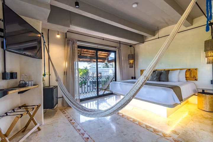 Caribbean Paradise Hotel & Spa - 5th Avenue