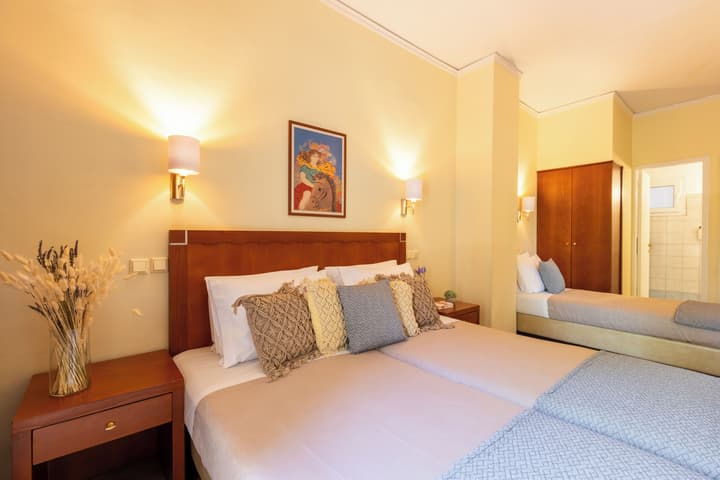 Marina Hotel Athens