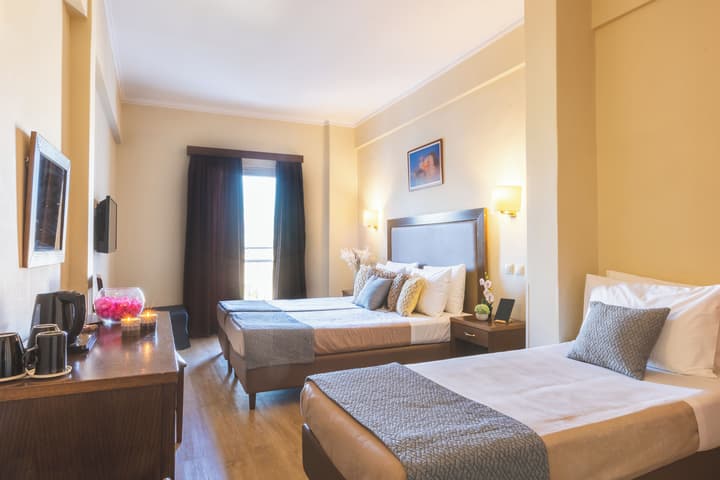 Marina Hotel Athens
