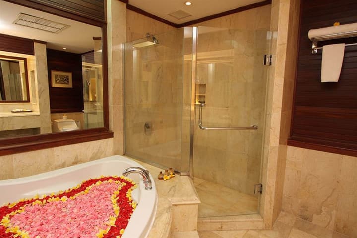 Hotel Nikko Bali Benoa Beach