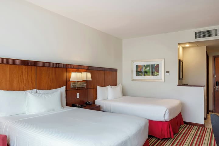 Courtyard by Marriott Panama Multiplaza Mall
