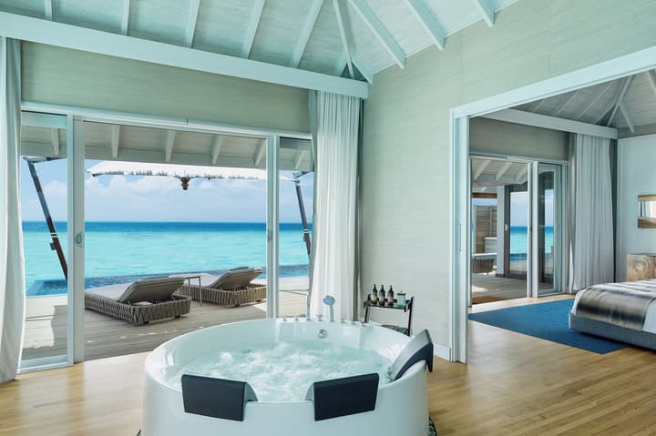 Niva Velassaru Maldives