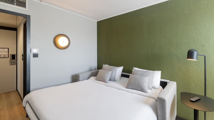 Campanile PRIME - Paris Bobigny