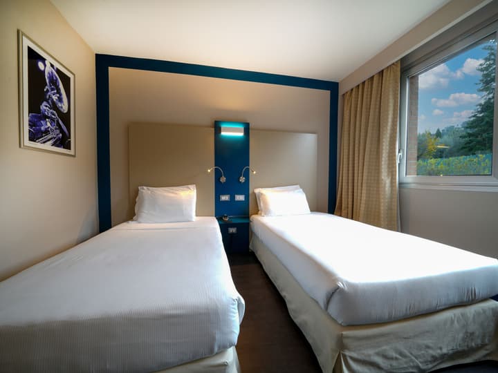 La Meridiana Bleisure Hotel