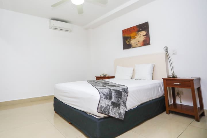 Terracaribe Hotel - In Cancun (Downtown Cancun)