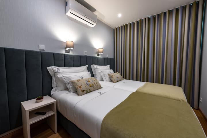 Dinya Lisbon Hotel