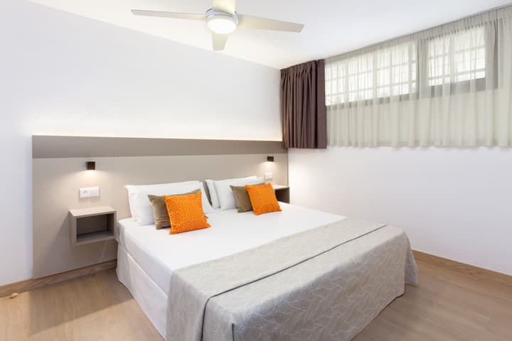 Aguamar Apartamentos, Los Cristianos Downtown