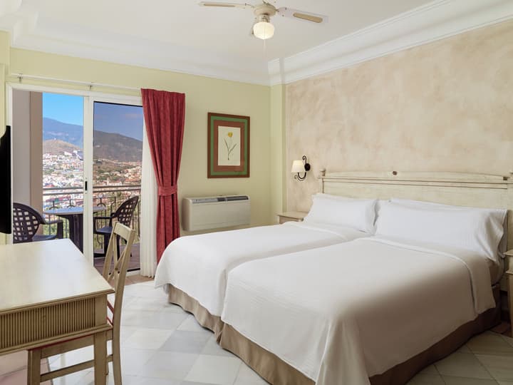 Hotel Las Aguilas Tenerife, Affiliated by Melia