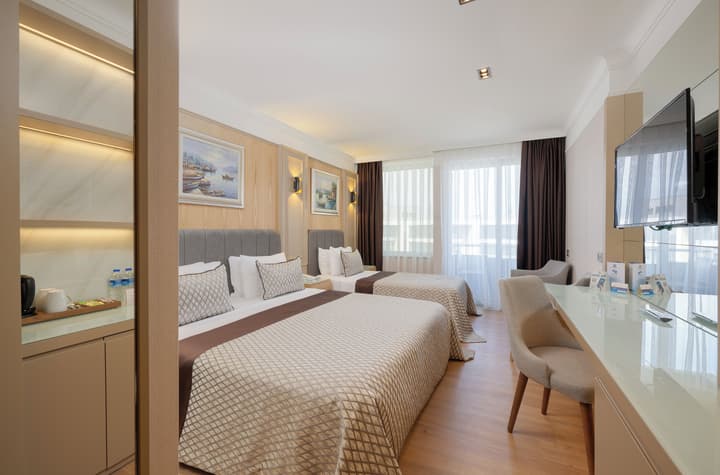 Porto Bello Hotel Resort & Spa