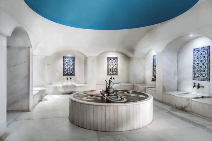 Porto Bello Hotel Resort & Spa