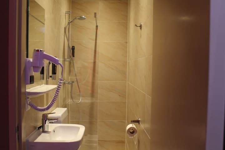 Aston City Hotel