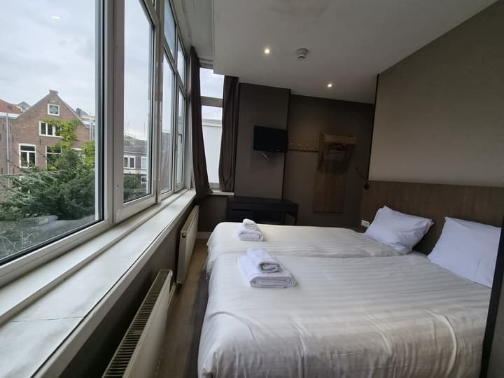 Aston City Hotel
