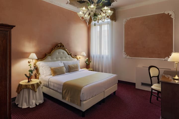 Hotel Pausania