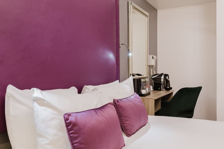 The Porchester Hotel