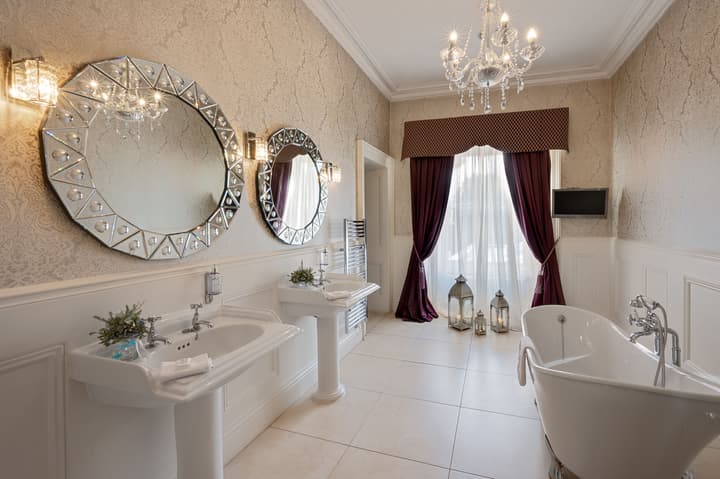 Cork’s Vienna Woods Hotel and Villas