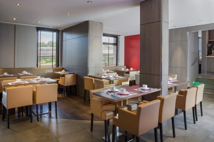 Best Western Seine West Hotel