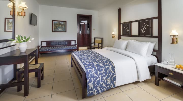 Simantro Resort