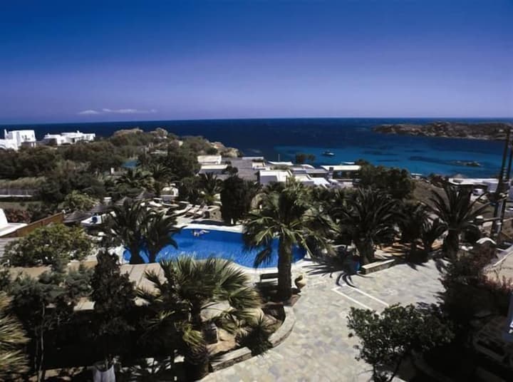 Zephyros Hotel