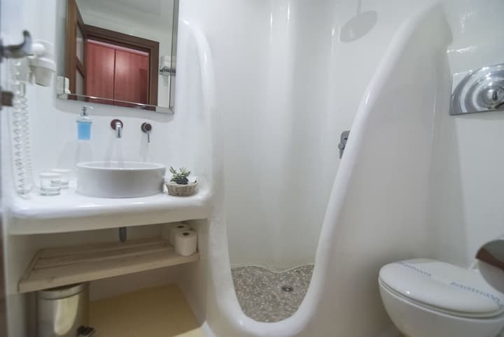 Zephyros Hotel