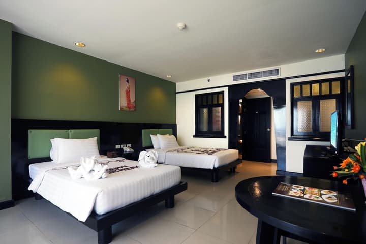 Woraburi Phuket Resort & Spa
