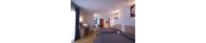 West Florence Hotel