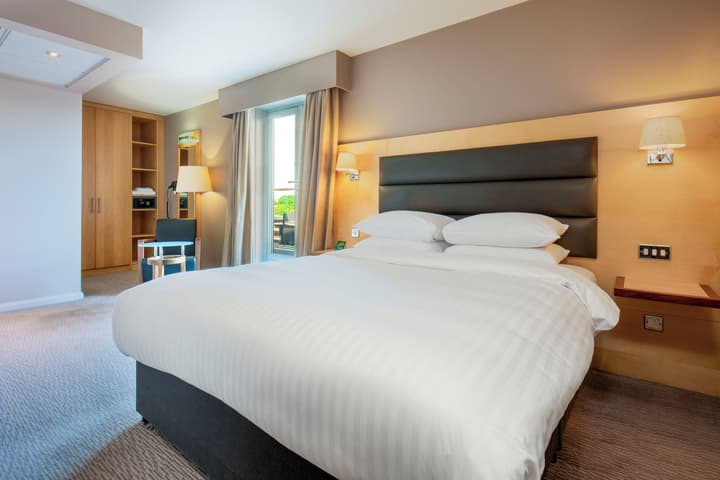 Holiday Inn London Brentford Lock by IHG