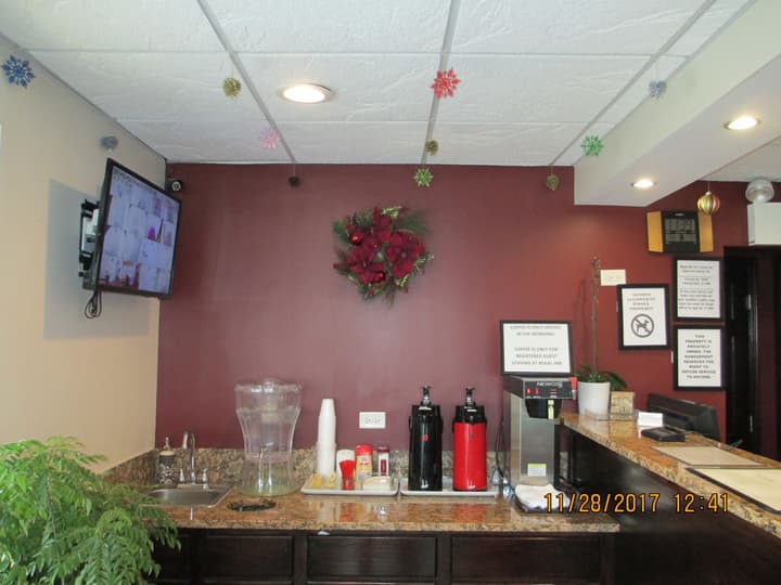 Regal Inn - Chicago O'Hare Airport