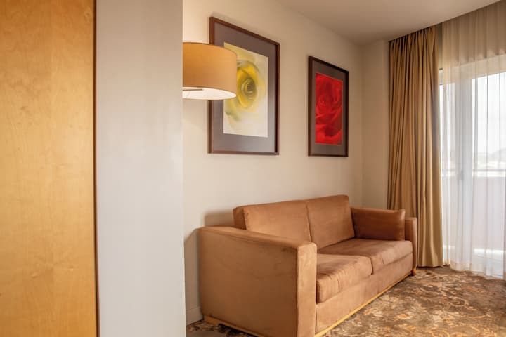 VIP Executive Azores Hotel