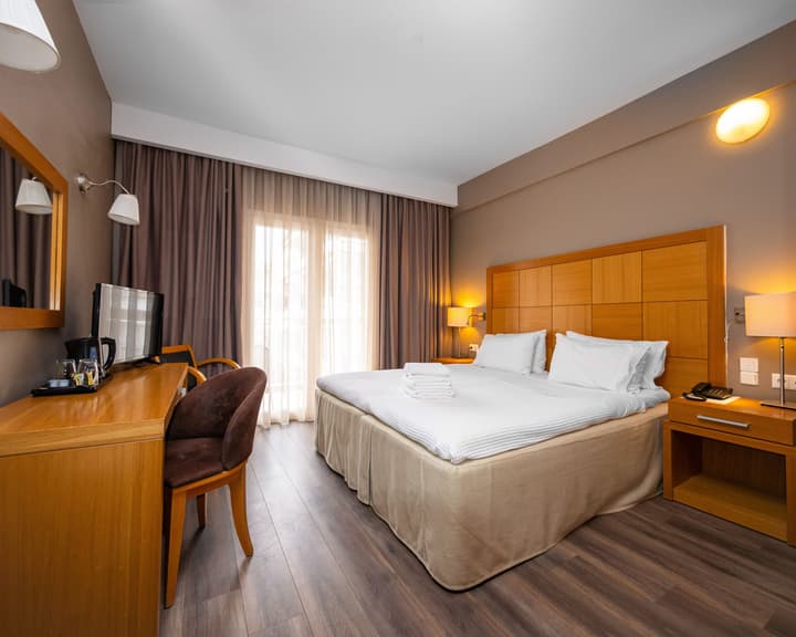 Golden Star City Resort