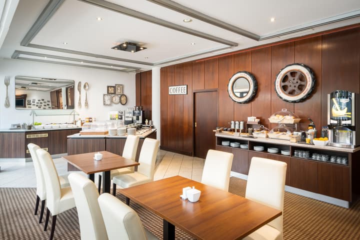 Arthotel ANA Neotel, Trademark Collection by Wyndham