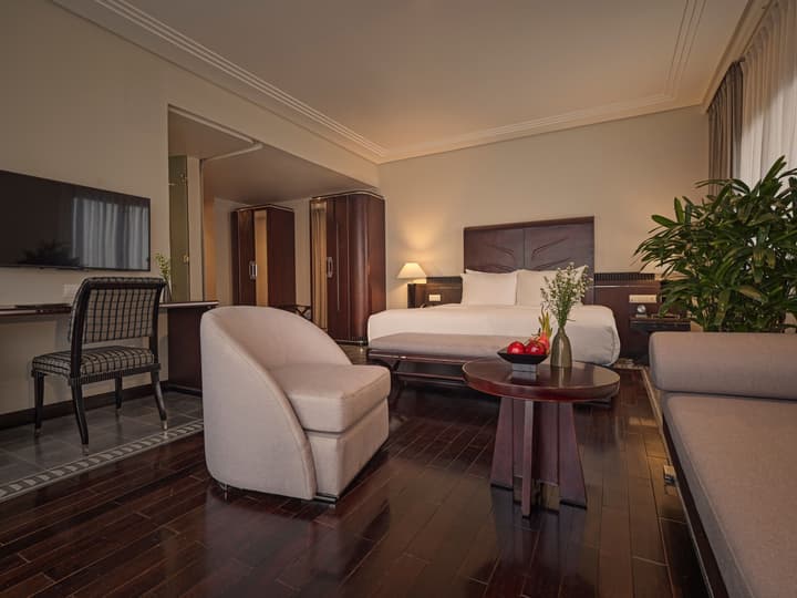 Azerai La Residence Hue