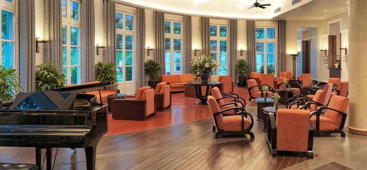Azerai La Residence Hue