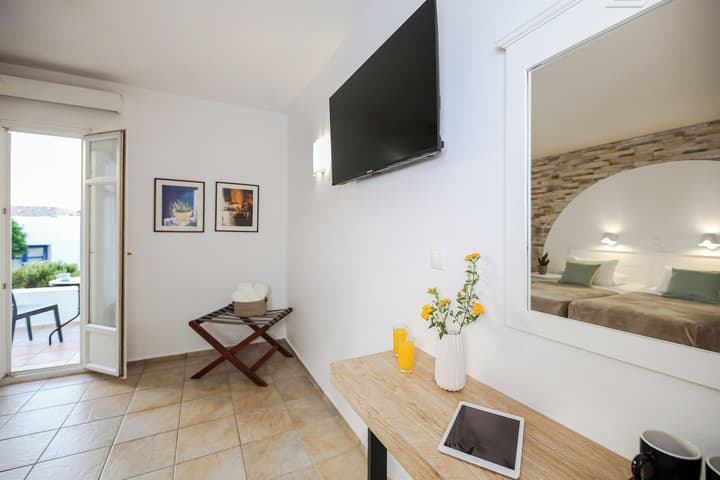 Naxos Palace Hotel
