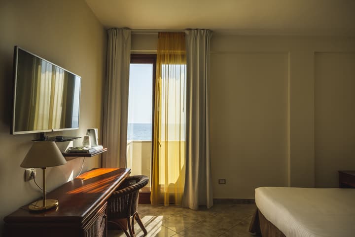 Hotel Ara Solis